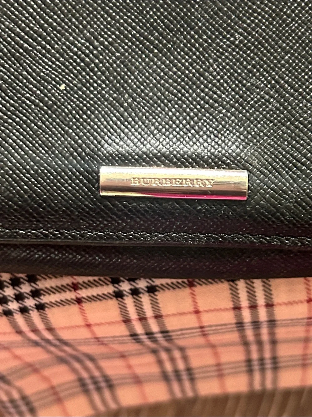 Burberry Black Leather Men's Trifold Wallet with Metal Logo